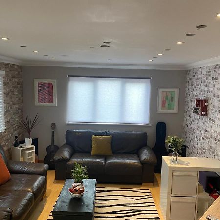 Bourne To Stay Shared Bournemouth Bagian luar foto